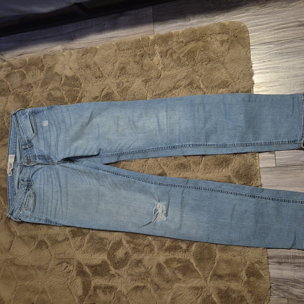 Hollister jeans size 9L